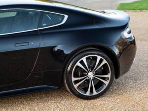 Bild 41/74 von Aston Martin V12 Vantage (2012)