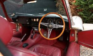 Image 4/50 de Jaguar Type E (2+2) (1970)