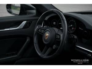 Bild 25/42 von Porsche 911 Carrera S (2019)