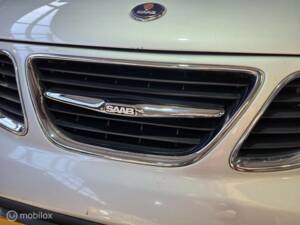 Image 13/37 of Saab 9-5 Hearse (2003)