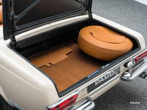 Bild 32/41 von Mercedes-Benz 280 SL (1969)