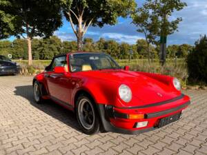 Bild 2/20 von Porsche 911 Carrera 3.2 (1986)
