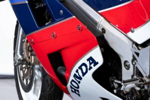 Bild 23/50 von Honda DUMMY (1989)