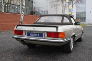 Image 27/29 of Mercedes-Benz 500 SL (1986)