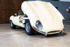 Obraz 29/29 pojazdu Jaguar E-Type 3.8 (1963)