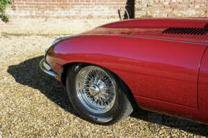 Afbeelding 39/50 van Jaguar E-Type (1968)