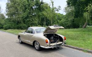 Bild 9/30 von Volkswagen Karmann Ghia 1600 (1971)