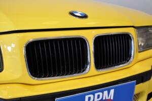 Image 31/31 of BMW M3 (1994)