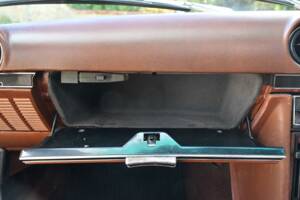 Bild 42/50 von Mercedes-Benz 350 SLC (1972)