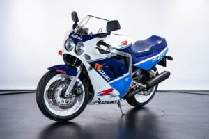 Bild 7/50 von Suzuki DUMMY (1988)
