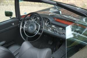 Bild 48/50 von Mercedes-Benz 280 SL (1971)