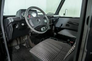 Afbeelding 7/50 van Mercedes-Benz 300 GD (SWB) (1983)