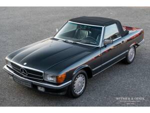 Image 18/32 de Mercedes-Benz 300 SL (1988)