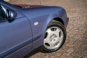Bild 2/58 von Mercedes-Benz CLK 320 (1999)