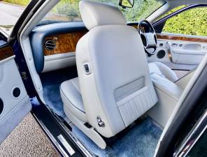 Image 30/50 of Bentley Continental R (1996)