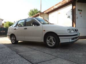Image 45/50 of SEAT Cordoba 1.6i (1994)
