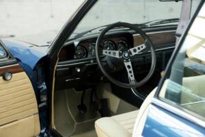 Bild 27/50 von BMW 3.0 CSi (1975)