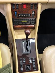 Image 13/20 de Mercedes-Benz 500 SEC SGS (1982)