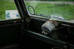 Image 30/40 of Land Rover 107 (1954)