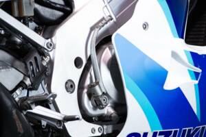 Image 24/50 of Suzuki DUMMY (1992)
