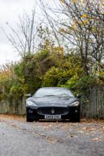 Bild 36/50 von Maserati GranTurismo 4.2 (2008)