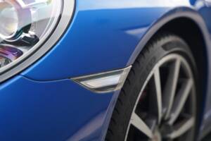 Bild 40/50 von Porsche 911 Carrera 4S (2017)