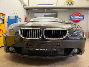 Image 3/19 de BMW 650i (2007)