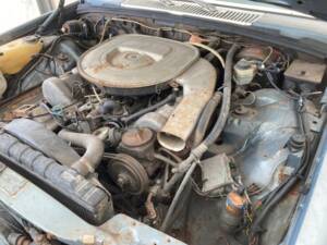 Image 16/38 of Mercedes-Benz 450 SE (1977)