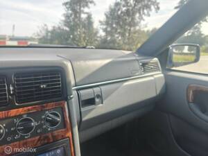 Bild 20/37 von Volvo S90 3.0i (1998)