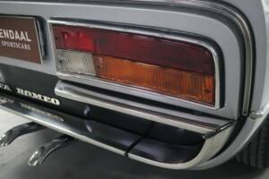 Image 21/56 of Alfa Romeo Montreal (1977)