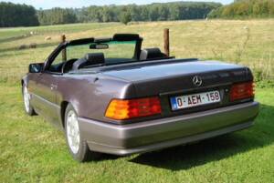 Image 4/8 of Mercedes-Benz 300 SL (1993)