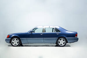 Image 5/28 de Mercedes-Benz 600 SEL (1993)