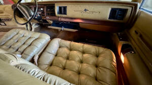 Imagen 5/5 de Imperial Le Baron Hardtop Coupé (1973)