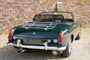 Image 29/50 of MG MGB (1969)