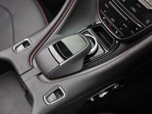 Immagine 71/84 di Aston Martin DBS 770 Ultimate Volante (2023)