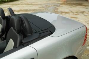 Obraz 22/50 pojazdu Mercedes-Benz SLK 230 Kompressor (1997)