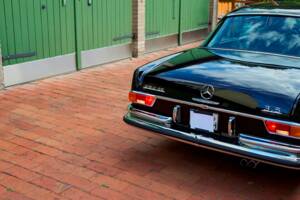 Imagen 100/199 de Mercedes-Benz 280 SE 3,5 (1971)