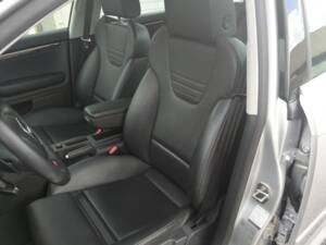 Bild 7/11 von Audi S4 (2005)