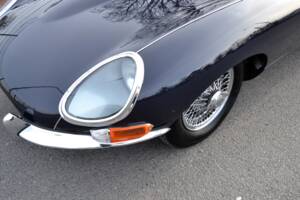 Bild 15/32 von Jaguar E-Type 4.2 (1967)