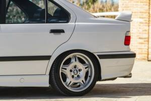 Bild 16/50 von BMW 318is "Class II" (1994)