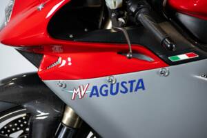 Image 18/50 de MV Agusta DUMMY (2004)