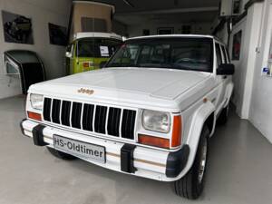 Image 8/21 of Jeep Cherokee (1989)