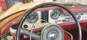 Imagen 26/30 de Mercedes-Benz 230 SL (1964)
