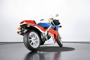 Immagine 4/48 di Honda VFR 750R RC 30 (1988)