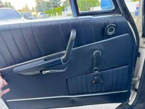 Bild 5/8 von BMW 2000 (1968)