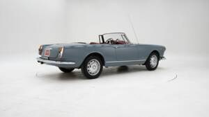 Imagen 2/15 de Alfa Romeo 2600 Spider (1965)