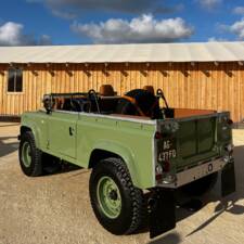 Immagine 6/8 di Land Rover Defender 90 Td5 (2002)