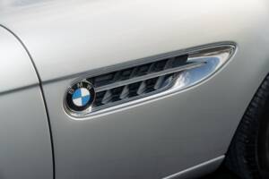 Image 34/84 of BMW Z8 (2001)
