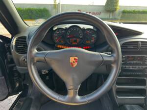 Image 10/15 of Porsche Boxster (2004)