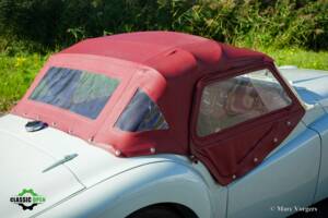 Image 37/45 of Triumph TR 2 (1954)